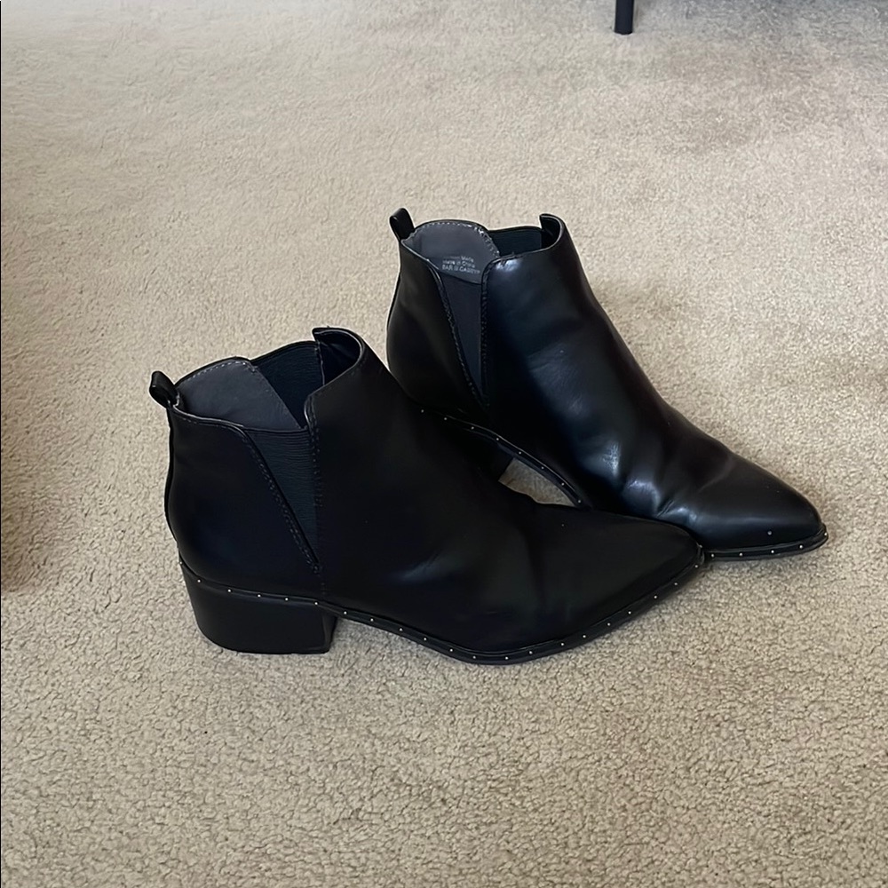 Bar III Black Ankle Booties with Elastic Panels